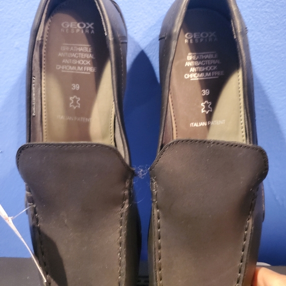 Geox Slip On Shoes - Picture 4 of 7